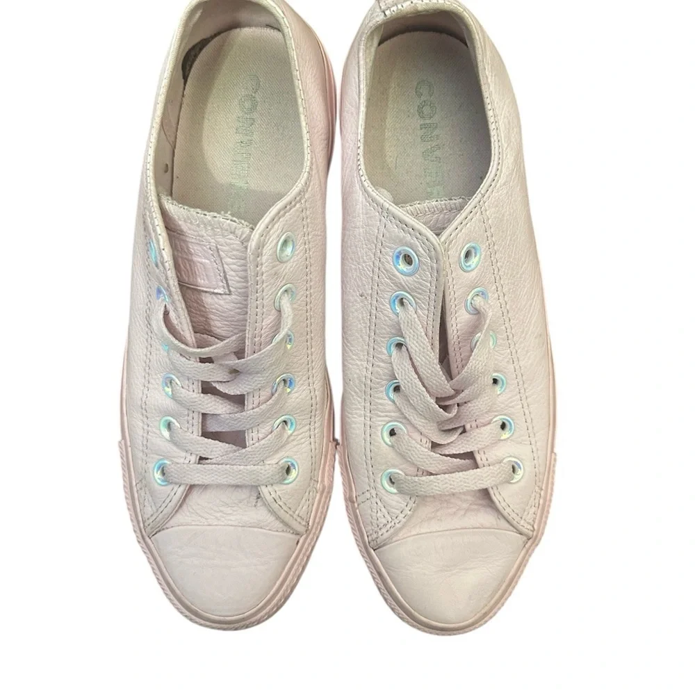 Converse blush pink Low-Top Sneakers with Minimalist Design - Picture 8 of 9